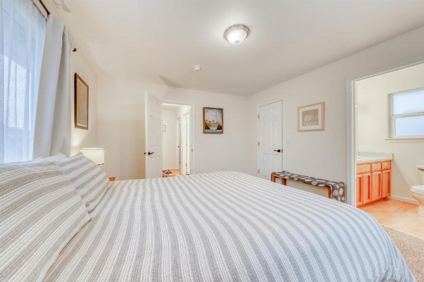 Seventh Street Select image 10